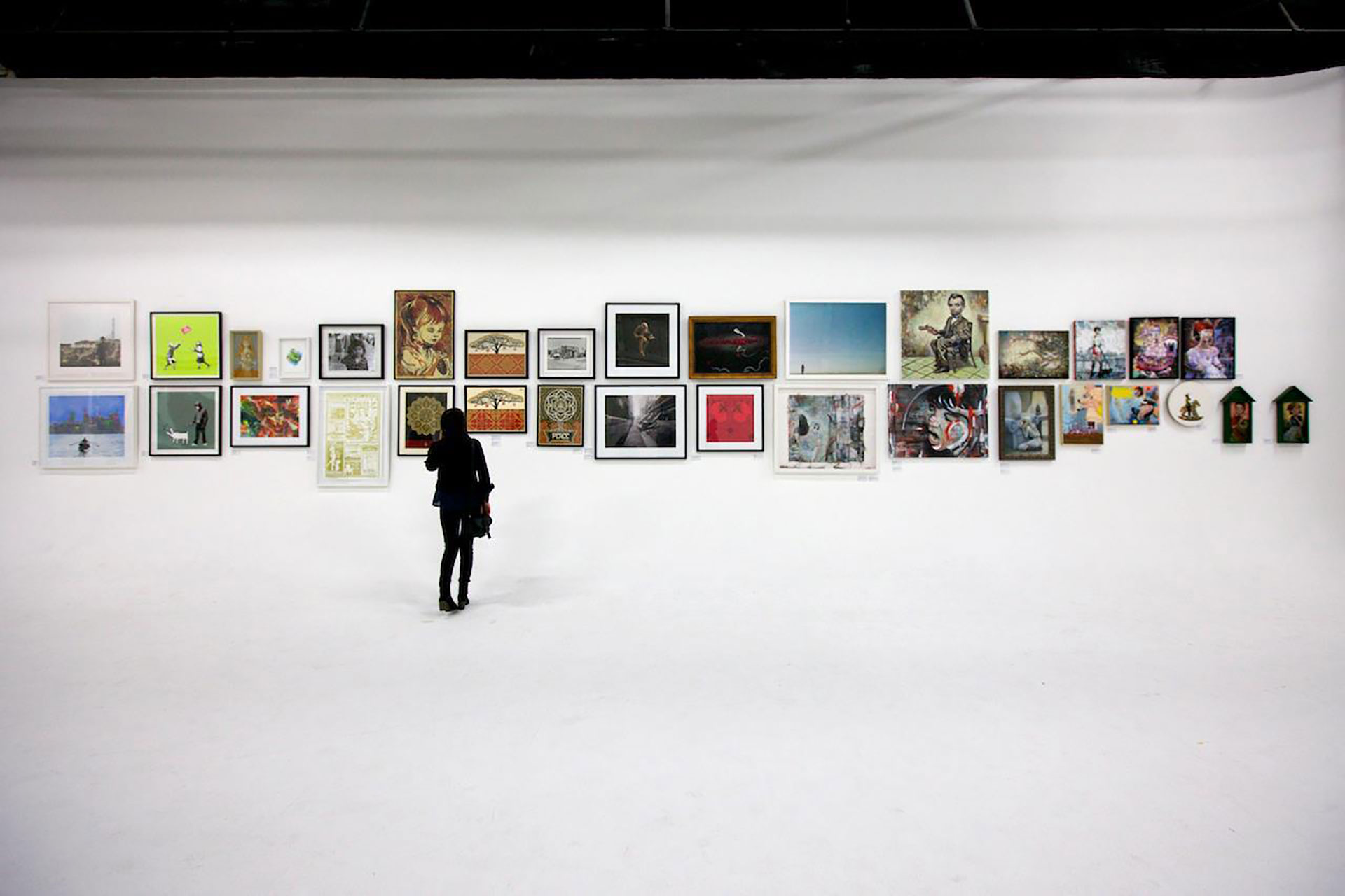 Exhibition gallery installation