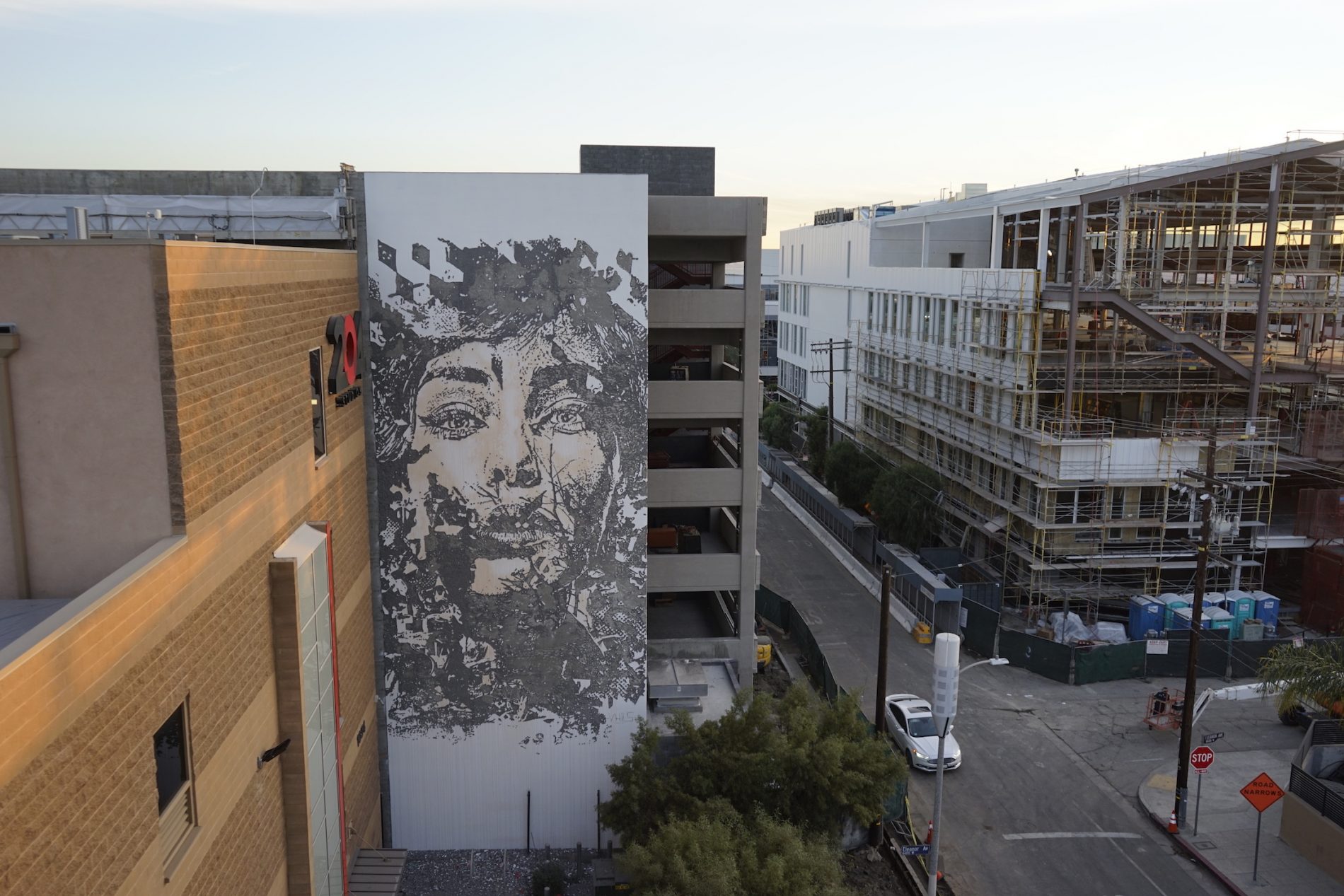 Sunset Las Palmas Studios — image 3